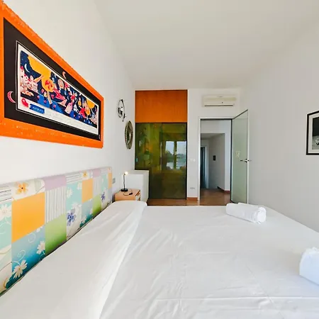 Apartamento Hostdomus - Range Free Box Near The Center Alassio