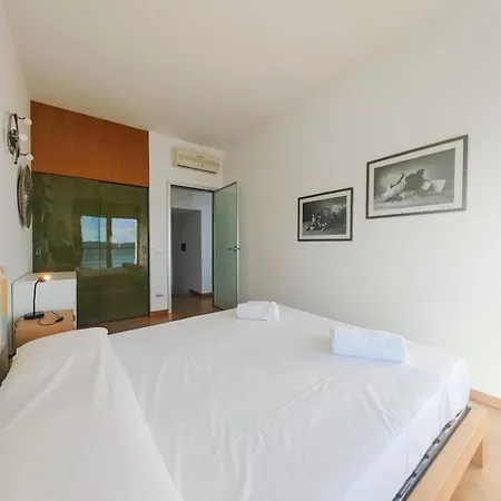 Lägenhet Hostdomus - Range Free Box Near The Center *