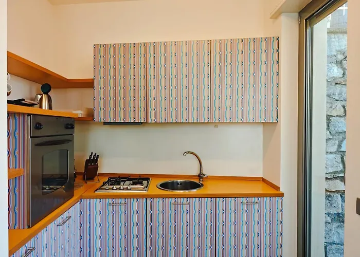 Hostdomus - Range Free Box Near The Center Apartamento Alassio