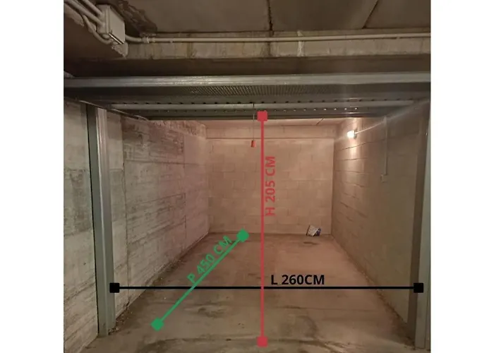 Hostdomus - Range Free Box Near The Center * Alassio